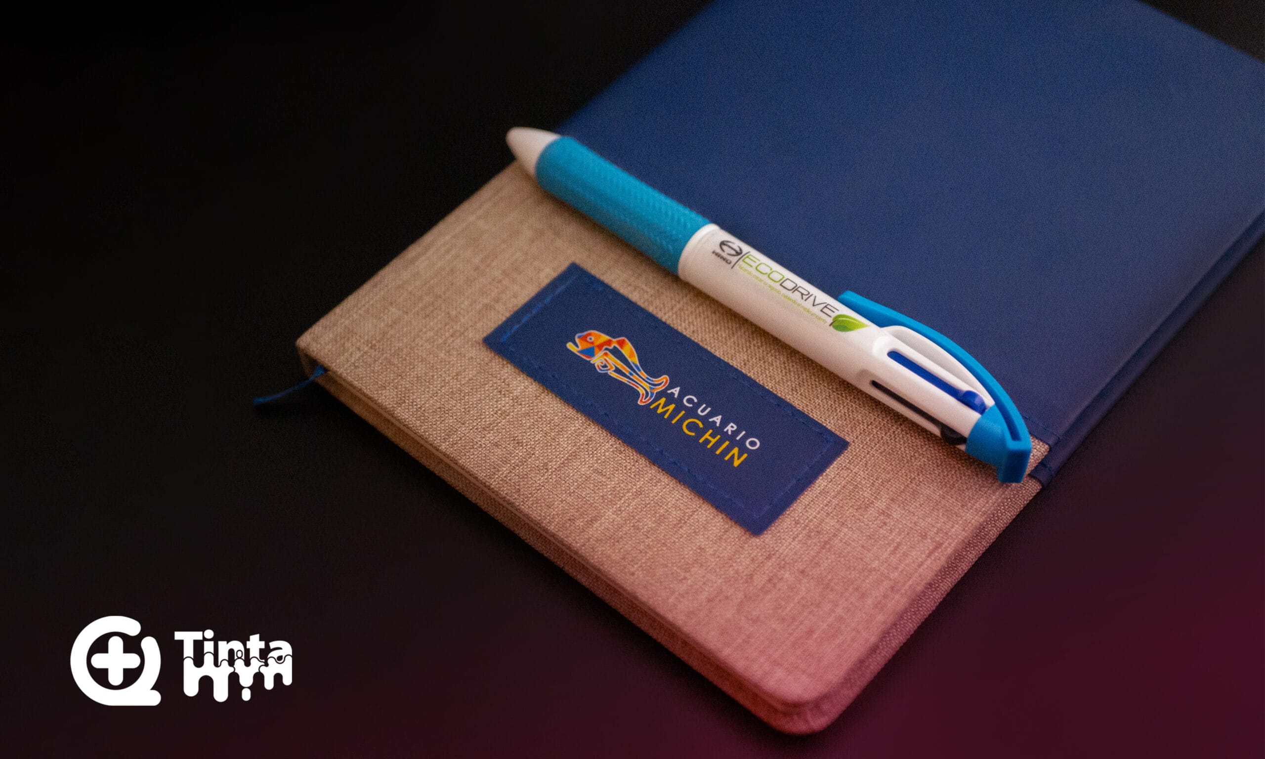 Agenda y pluma personalizadas Acuario Michin